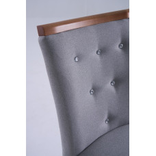 Cadeira REF. 48 Amanda Estofada - Madeira maciça de Jequitibá